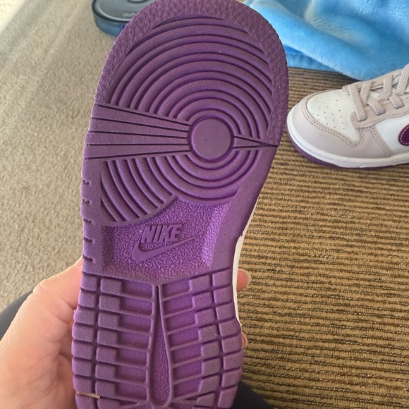 Toddler Nike dunks - Picture 2 of 3